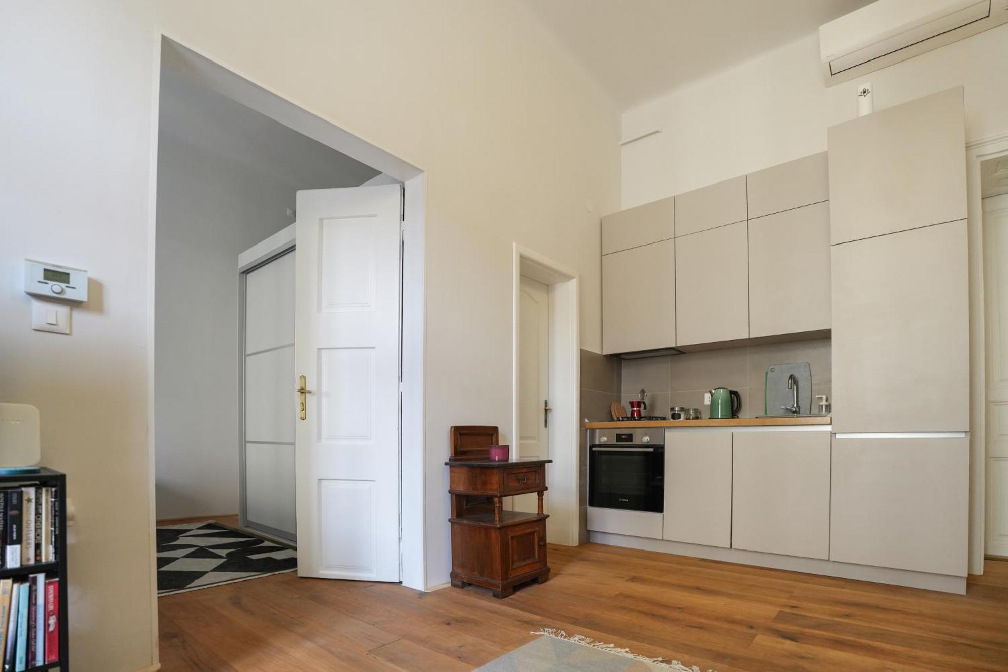 Apartment Ludwig - Films & Movies Collection ซาเกร็บ ภายนอก รูปภาพ